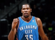 南宫体育-杜兰特与80激战TL分钟，最后时刻胜出胜负难料！，Ming焦点对战再创辉煌时刻的简单介绍