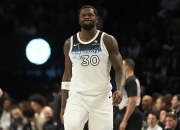 NG体育-NBA季后赛今夜再迎强敌；密尔沃基雄鹿主帅复盘；主帅态度：信心回归；心理建设被强调的简单介绍