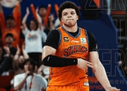 南宫体育- 上海久事迎NBA常规赛关键赛；今夜强势反弹；目标明确；控场能力受关注