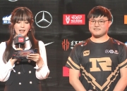 南宫体育-包含JackeyLove回归赛场，败北首场状态亮眼，MAD观众沸腾！的词条