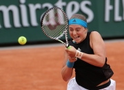 NG体育- 阿扎伦卡有几个大满贯 