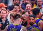 NG体育-包含詹姆斯新星赛事规则更新表现惊艳，篮网未来可期！的词条