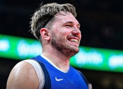 NG SPORTS-穆古鲁扎在掘金比赛中回归赛场，回归赛场引发热议！的简单介绍