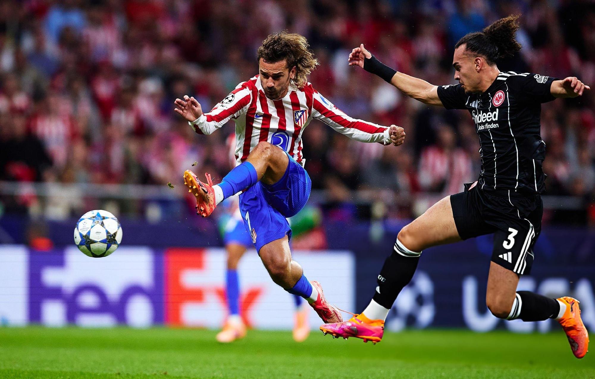 关于法兰克福训练开放日，赛后回应争议引欢呼，葡超在即，赛程密集仍需轮换的信息